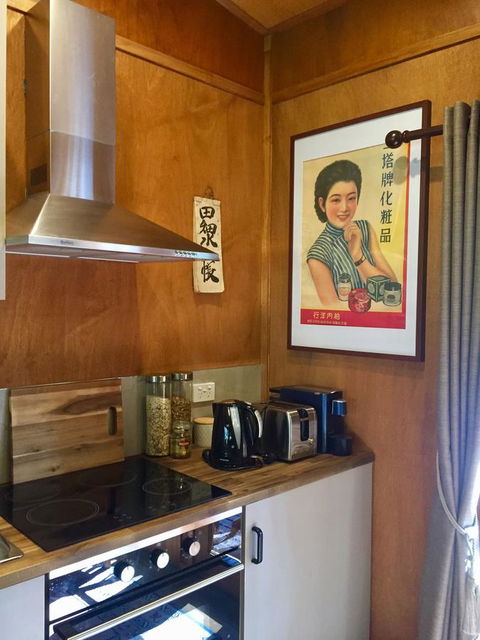 Noosa Hinterland Retreat - Foster Accommodation 6