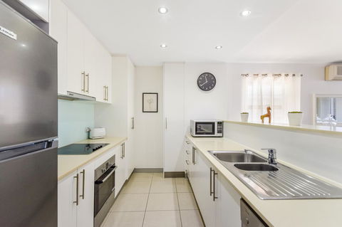 Redvue Holiday Apartments - Foster Accommodation 5