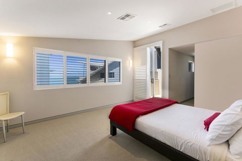 Redvue Holiday Apartments - Foster Accommodation 21