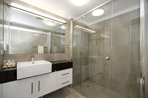 Mariners North Holiday Apartments - Foster Accommodation 42