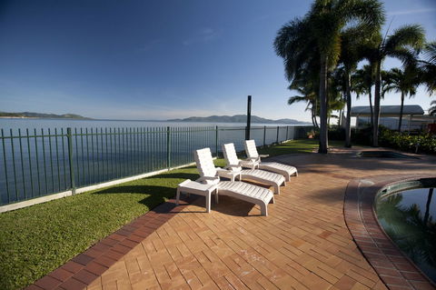 Mariners North Holiday Apartments - Foster Accommodation 4