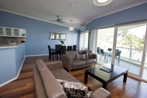 Mariners North Holiday Apartments - Foster Accommodation 32