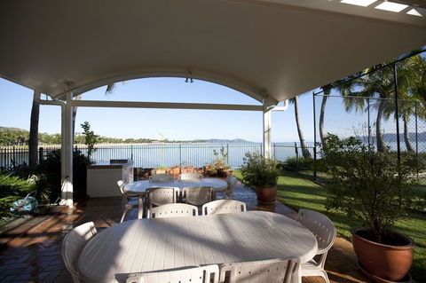 Mariners North Holiday Apartments - Foster Accommodation 25