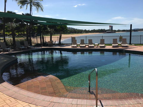 Mariners North Holiday Apartments - Foster Accommodation 6