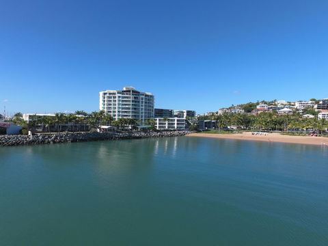 Mariners North Holiday Apartments - Foster Accommodation 8