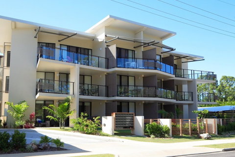 Agnes Water Beach Club - Foster Accommodation 3