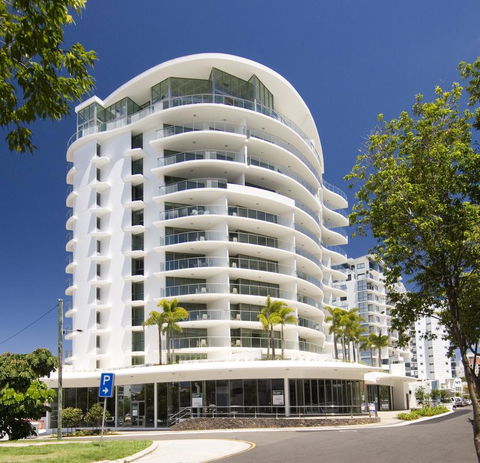 Cilento Mooloolaba - Foster Accommodation 0