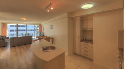 Cilento Mooloolaba - Foster Accommodation 11