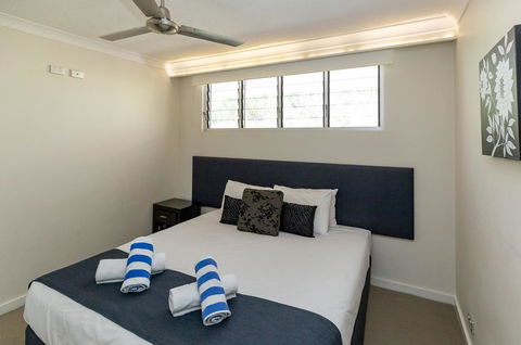 Beach Lodges - Foster Accommodation 11