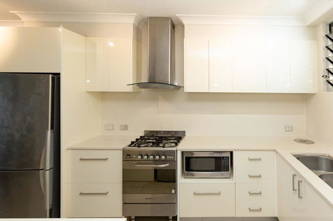 Beach Lodges - Foster Accommodation 20