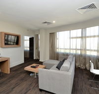 Hotel Grand Chancellor Townsville - Foster Accommodation