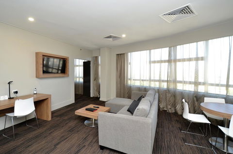 Hotel Grand Chancellor Townsville - Foster Accommodation 0