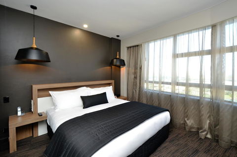 Hotel Grand Chancellor Townsville - Foster Accommodation 5