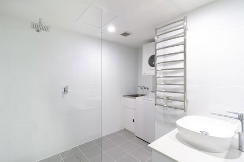 The White House Port Douglas - Foster Accommodation 30