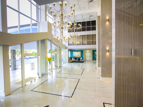 Pacific Hotel Cairns - Foster Accommodation 33