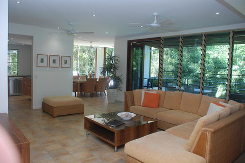 Sanctuary Palm Cove - Foster Accommodation 33