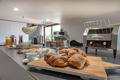 Econo Lodge Toowoomba Motel & Events Centre - Foster Accommodation 7