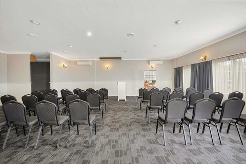 Econo Lodge Toowoomba Motel & Events Centre - Foster Accommodation 6