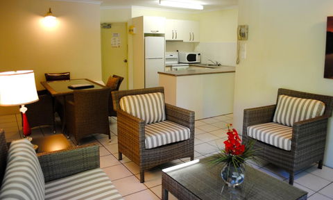 The Port Douglas Queenslander - Foster Accommodation 34
