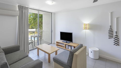 Oaks Port Douglas Resort - Foster Accommodation 19