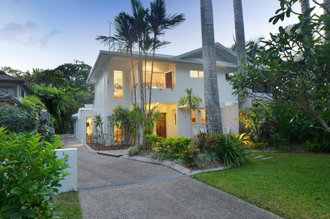 [ ANDY'S BEACH HOUSE ] - Foster Accommodation 4