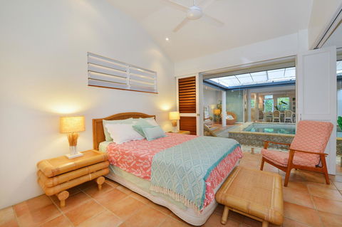 [ ANDY'S BEACH HOUSE ] - Foster Accommodation 24