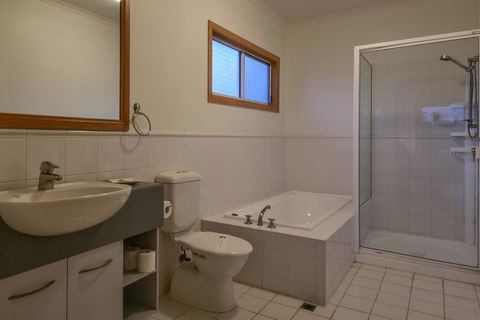 Bella Vista On Nara Pets Welcome - Foster Accommodation 16