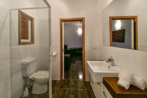 Bella Vista On Nara Pets Welcome - Foster Accommodation 24