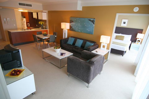 Mantra Towers Of Chevron - Foster Accommodation 16