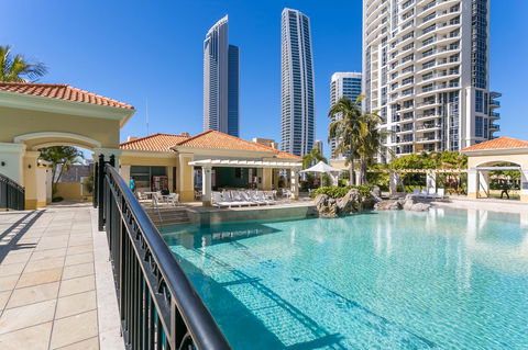 Mantra Towers Of Chevron - Foster Accommodation 11