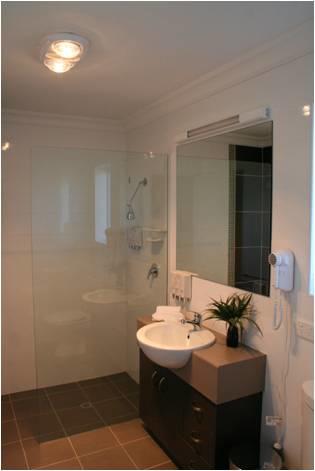 Drovers Motor Inn - Foster Accommodation 0