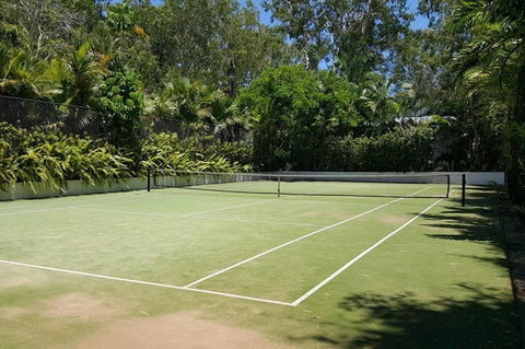 Palm Cove Paradise - Couples Spa Beach Getaway - Foster Accommodation 20