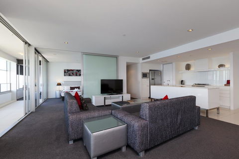 Q1 Resort & Spa - Official - Foster Accommodation 38