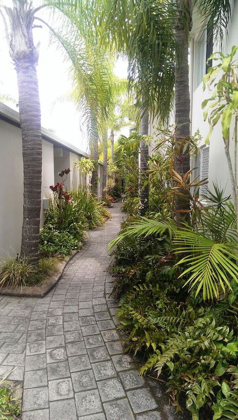 Skippers Cove Waterfront Resort - Foster Accommodation 15
