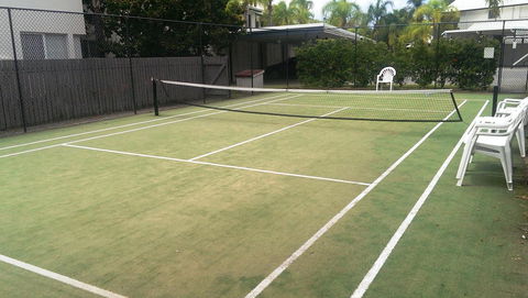Skippers Cove Waterfront Resort - Foster Accommodation 18