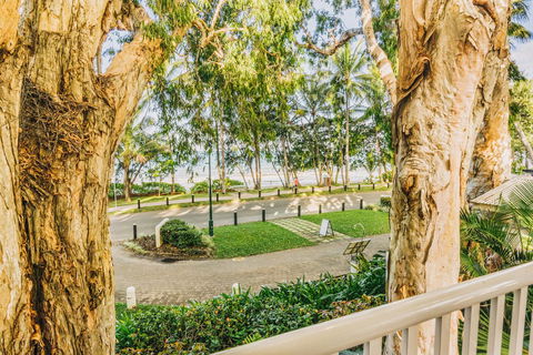 The Reef House Adults Retreat - Enjoy 28 Complimentary Inclusions - Foster Accommodation 37