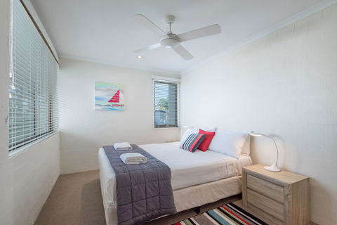 Munna Beach Apartments - Foster Accommodation 6