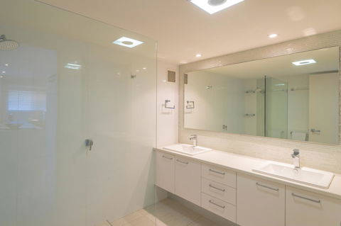 Munna Beach Apartments - Foster Accommodation 21