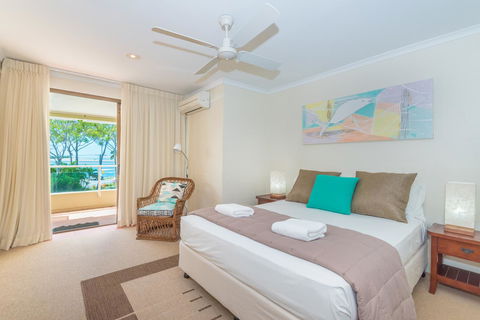 Munna Beach Apartments - Foster Accommodation 1