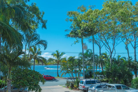 Munna Beach Apartments - Foster Accommodation 9
