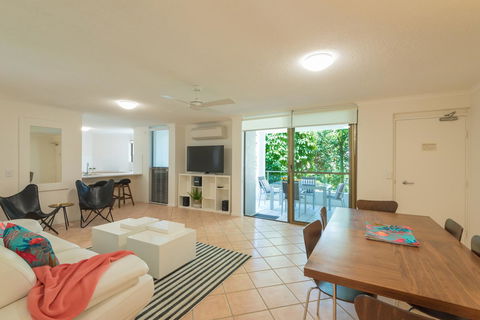 Munna Beach Apartments - Foster Accommodation 37