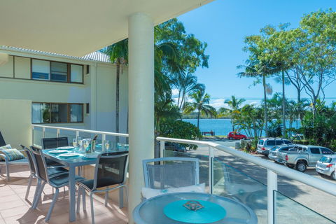Munna Beach Apartments - Foster Accommodation 10