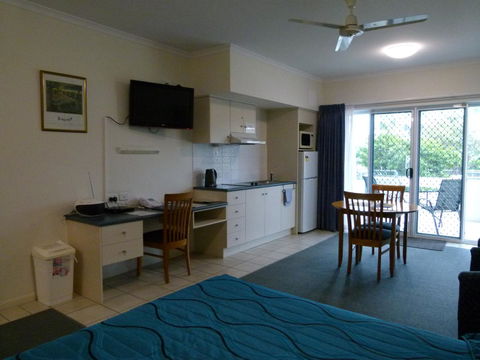 Madison Ocean Breeze Apartments - Foster Accommodation 22