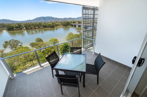 Empire Apartment Hotel Rockhampton - Foster Accommodation 20