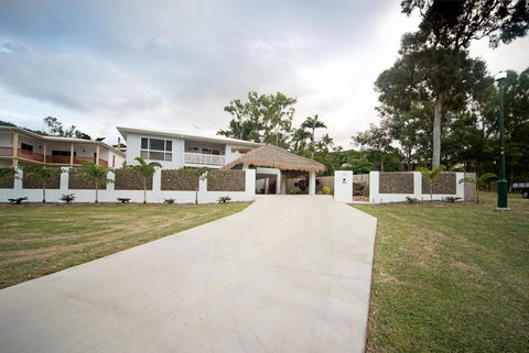 Whitsunday Luxury Homes - Foster Accommodation 8