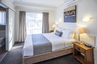 Book Emerald Accommodation Vacations Foster Accommodation Foster Accommodation