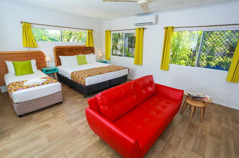 Port Douglas Motel - Foster Accommodation 8