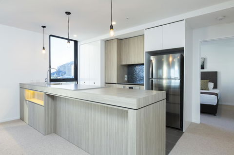 Qube Broadbeach - Foster Accommodation 38