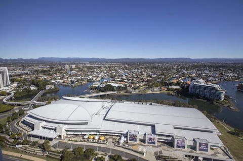Qube Broadbeach - Foster Accommodation 4