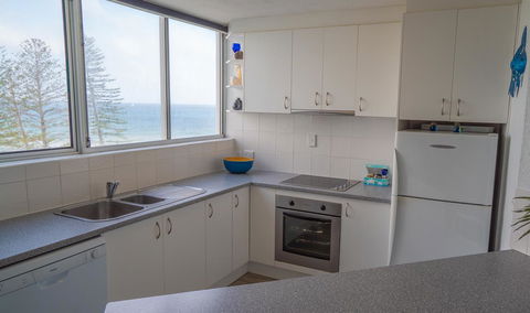 Mandolin Beachfront Resort - Foster Accommodation 16